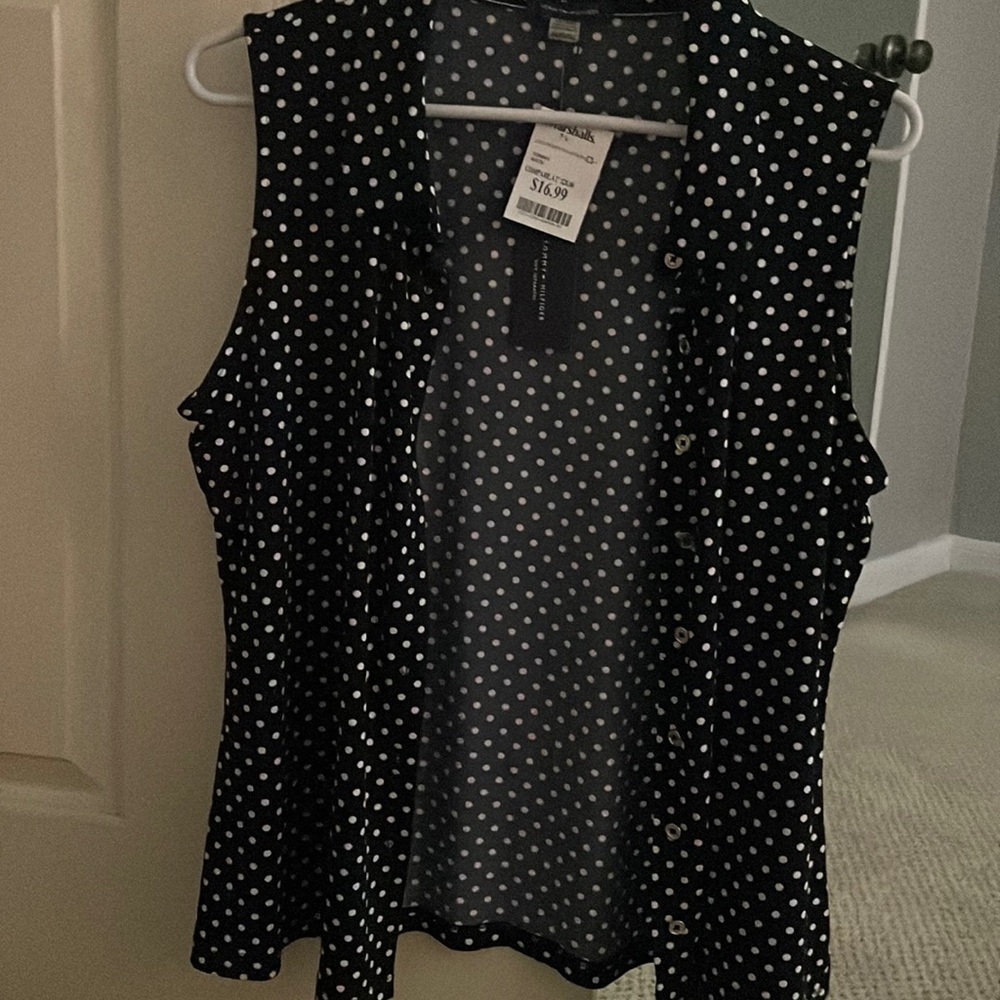 Tommy Hilfiger Navy Blue/White polka dot sleeveless blouse.